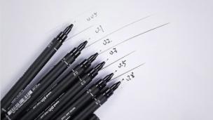 设计基础黑白刻画工具介绍